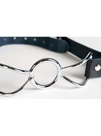 Металлический кляп-паук