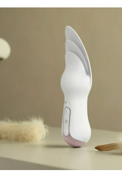 Вибратор с тремя лепестками Kissin, цвет белый (INFINITE)